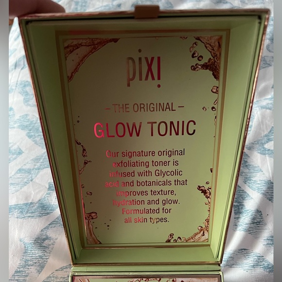 PIXI GLOW TONIC 17 oz. with pump - Picture 3 of 4